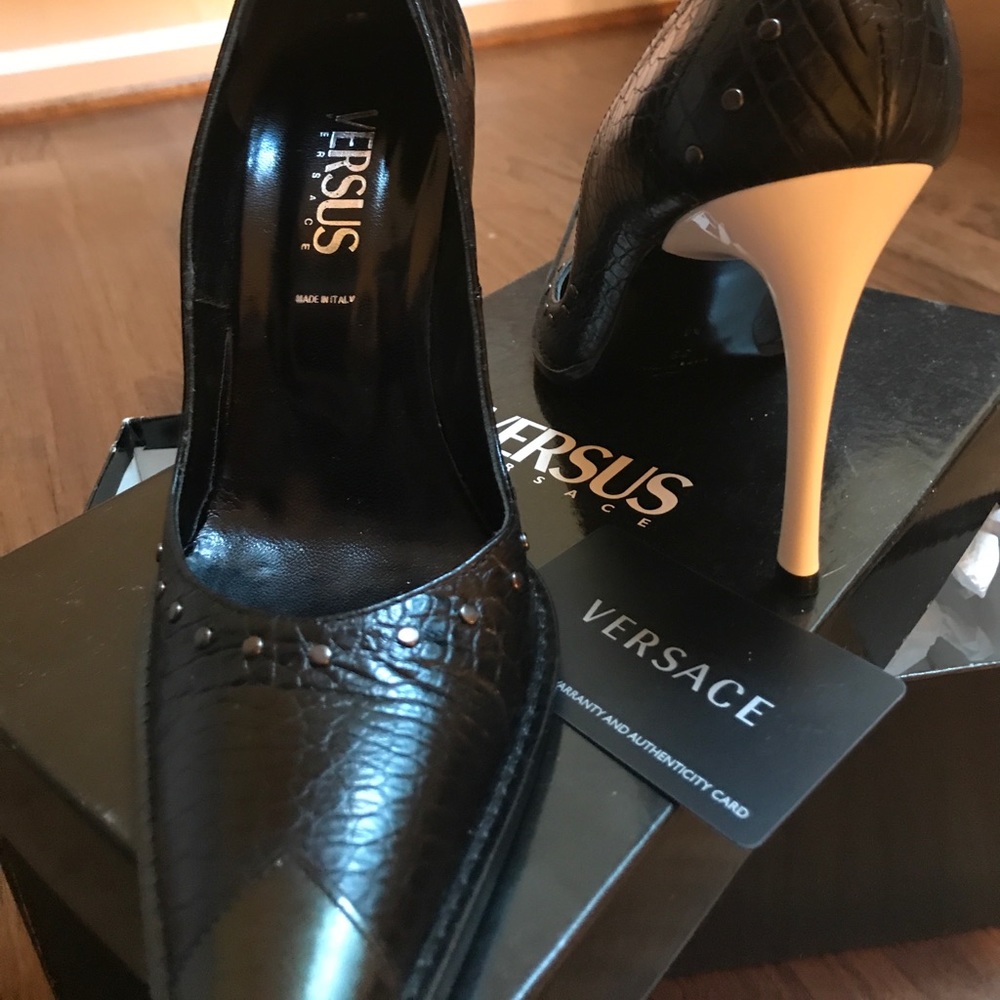 Brand new Versus by Versace two tone- black &white